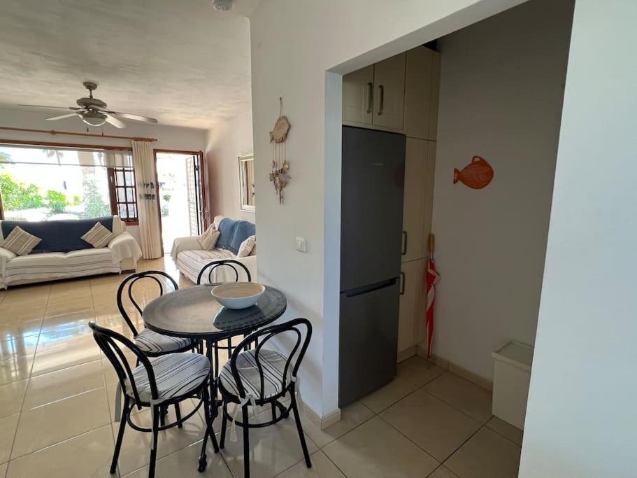 Casa Mo, 2 Bedroom Apartment Close To The Beach Puerto del Carmen  Bagian luar foto