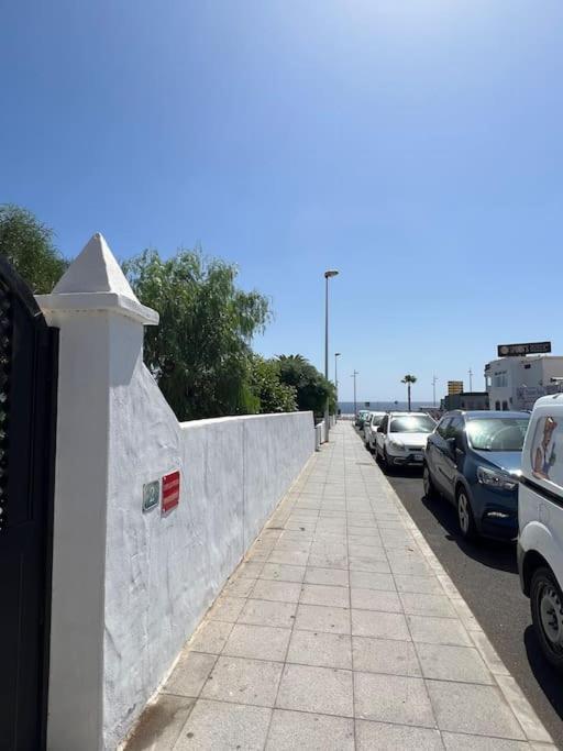 Casa Mo, 2 Bedroom Apartment Close To The Beach Puerto del Carmen  Bagian luar foto